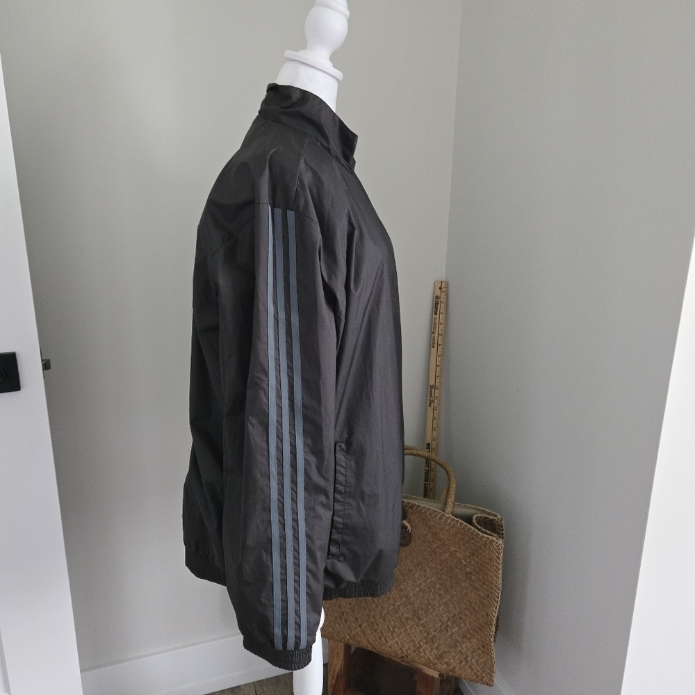 Adidas Men's Large Climaproof Black Spring/fall Jacket - Picture 2 of 13